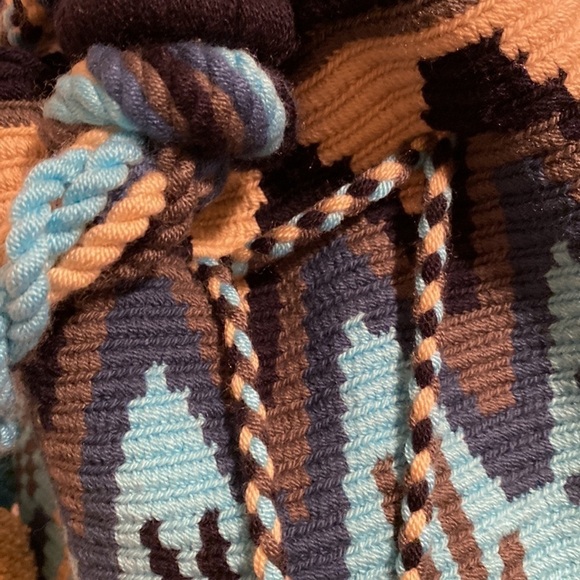 Blue & Cream Tribal Pattern Deluxe Wayuu Double Drawstring Shoulder Mochila Bag - Picture 13 of 15